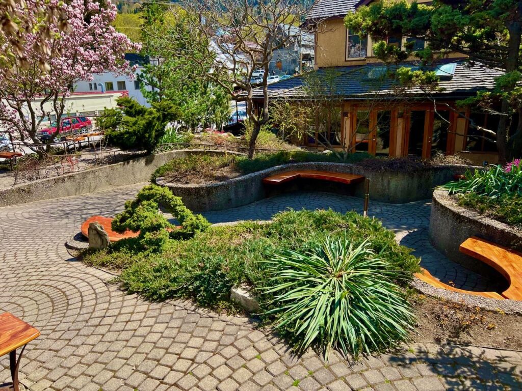 Garden Patio at Oso Negro in Nelson