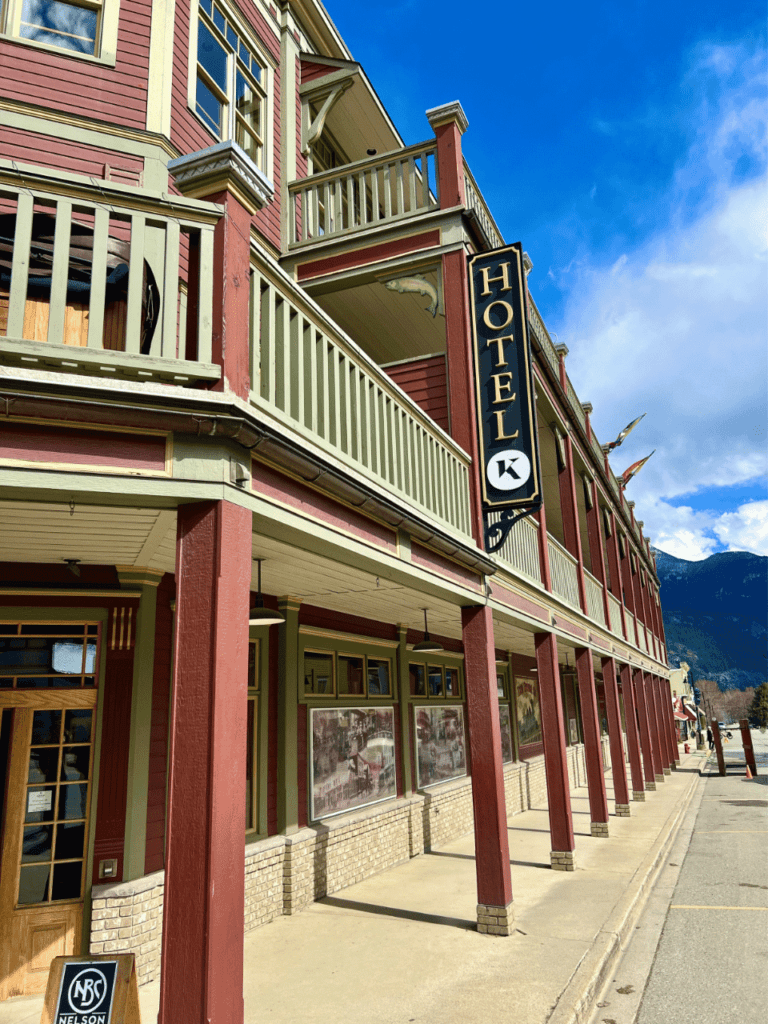 Kaslo hotel side view