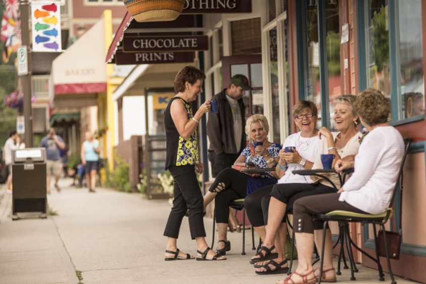 downtown kaslo by Kari Medig | KootenayRockies.com