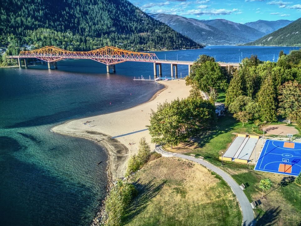 Nelson's iconic landmark orange bridge